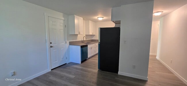 Building Photo - Fully Remodeled 3 bedroom in Grapeview