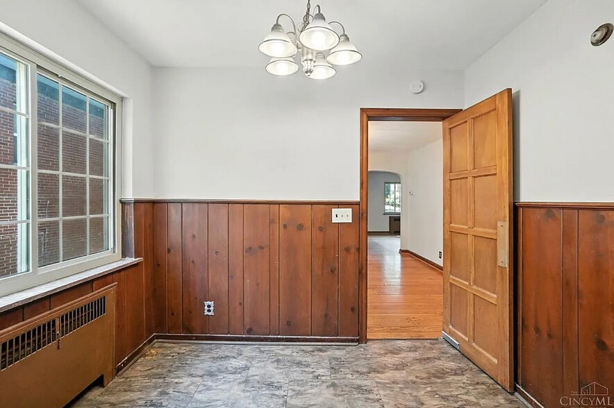 Building Photo - 6256 Rogers Park Pl