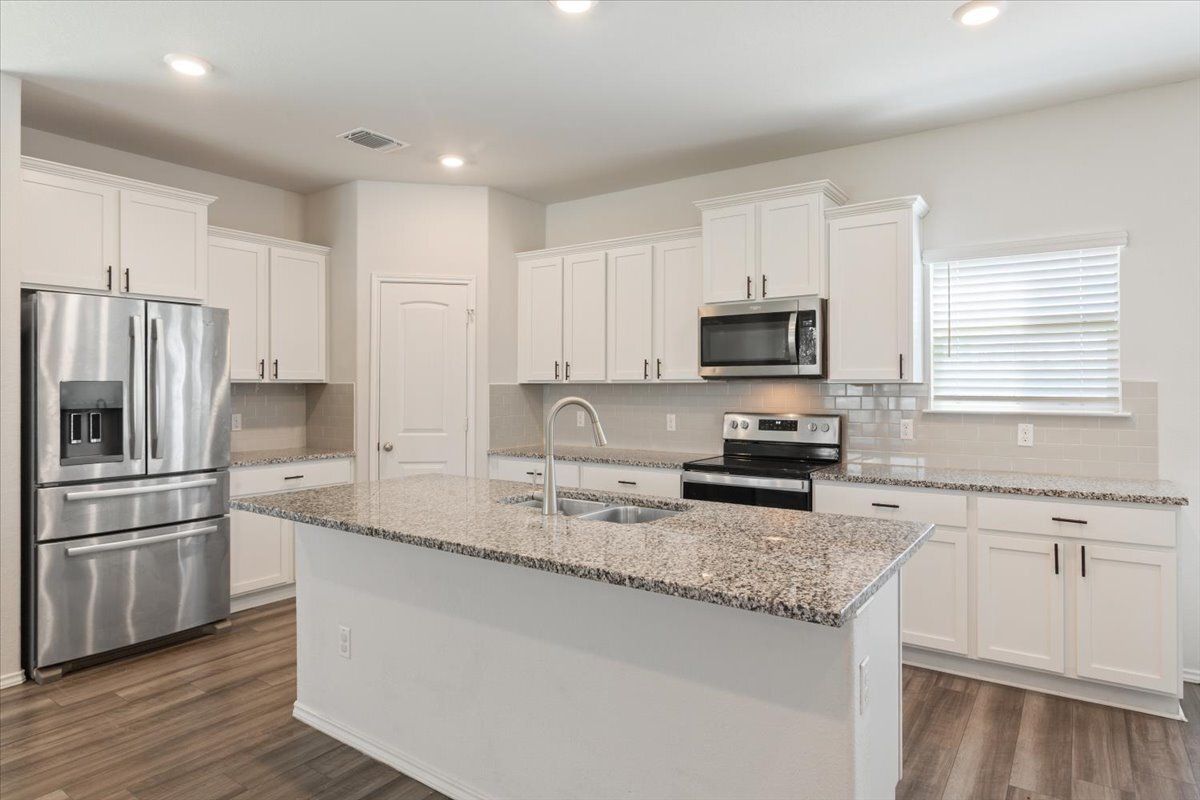 Building Photo - 6317 Elephant Butte