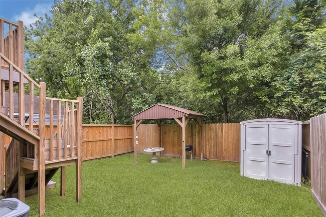 Building Photo - 10231 West Palm Lake Drive