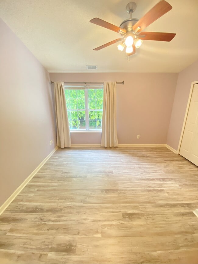Building Photo - 3363 Myers Ct