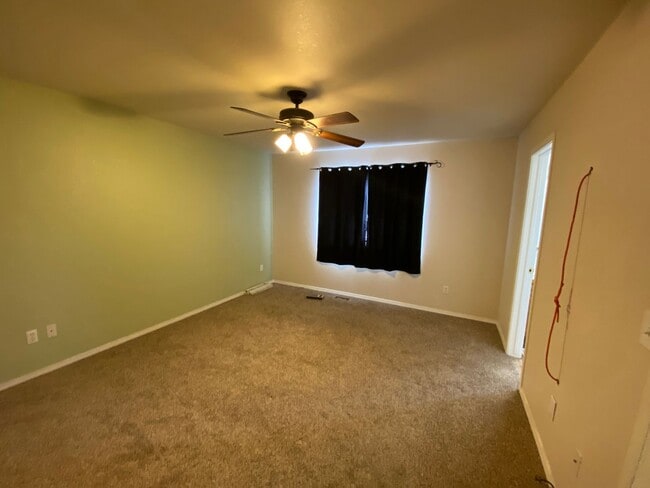 Building Photo - Fully Remodeled Home in Windsor