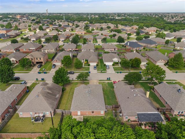 Building Photo - 308 Laurel Ln