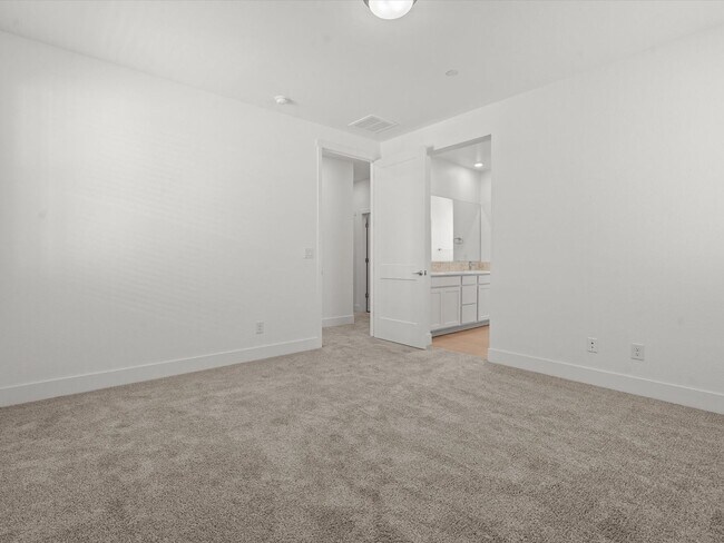 Building Photo - Desirable South Reno neighborhood of the Courtyards at Arrowcreek.