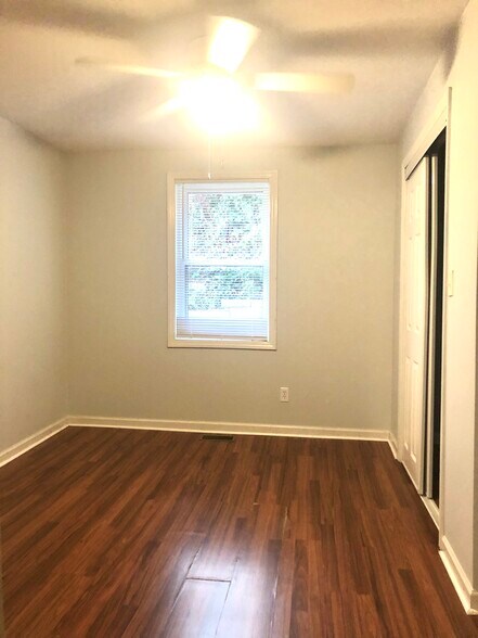 Building Photo - 1744 McGee St