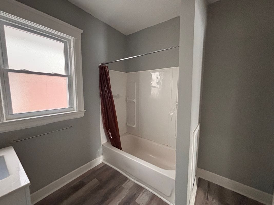 Building Photo - 846 E Grand Blvd