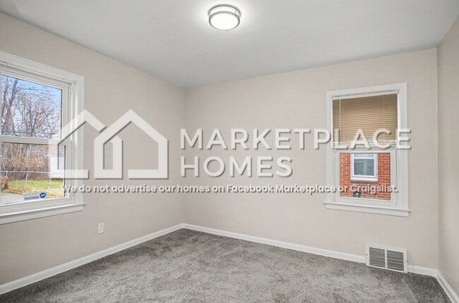 Building Photo - 6824 Faust Ave