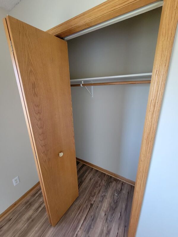 Building Photo - 5041 Mitchell Rd