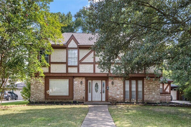 Primary Photo - 5718 Upper Lake Dr
