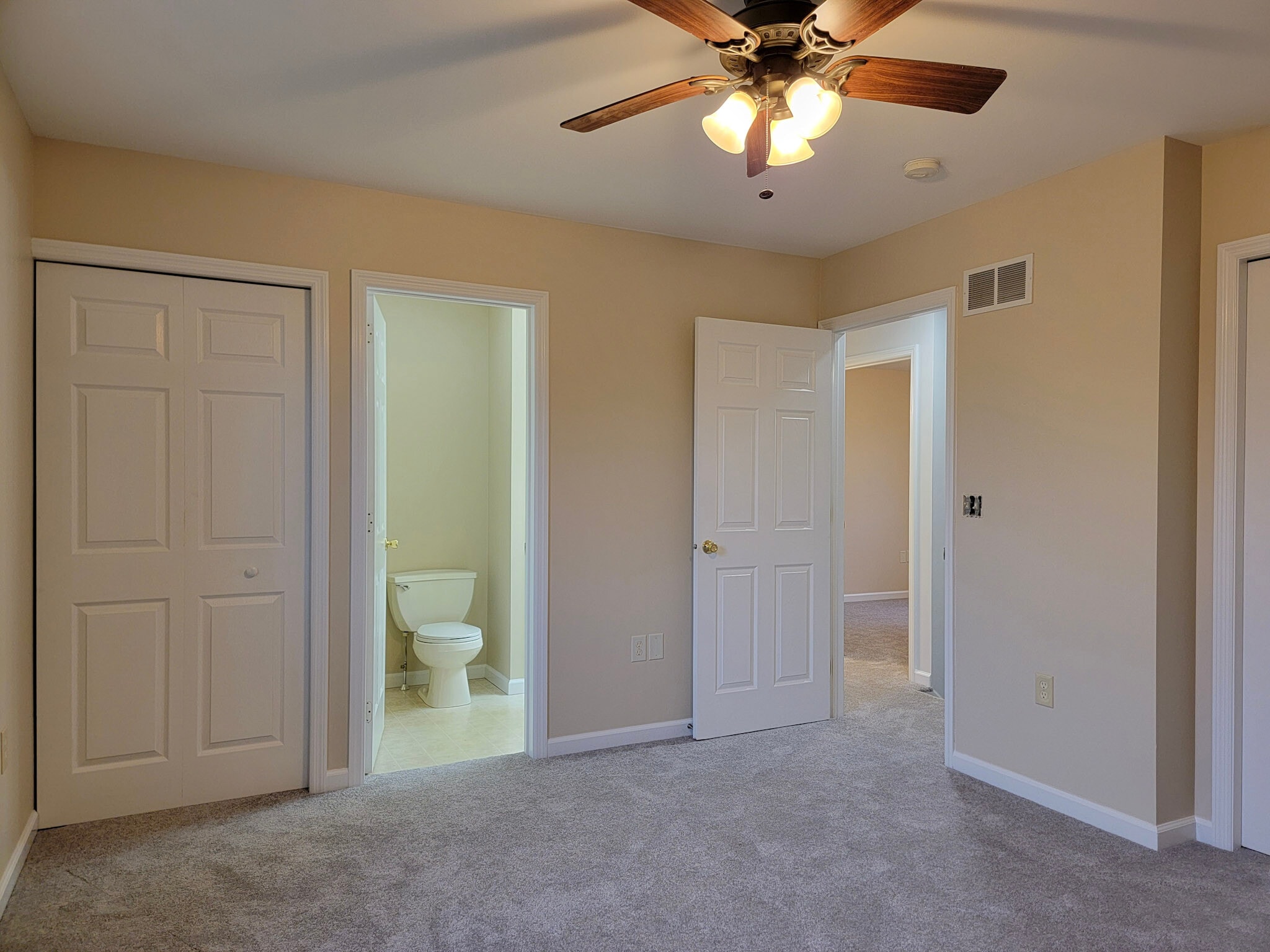Building Photo - 336 Cardinal Ln
