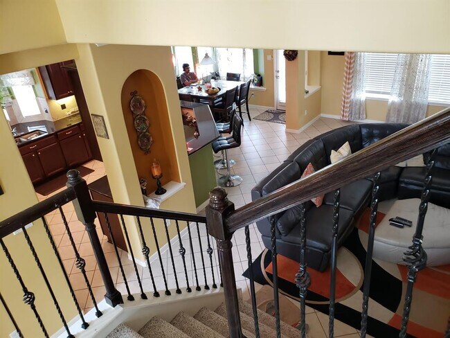 Building Photo - 5406 Everhart Manor Ln