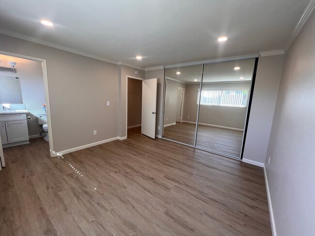 Building Photo - FULLY REMODELED 3+BR/2BA home in EL CAJON ...