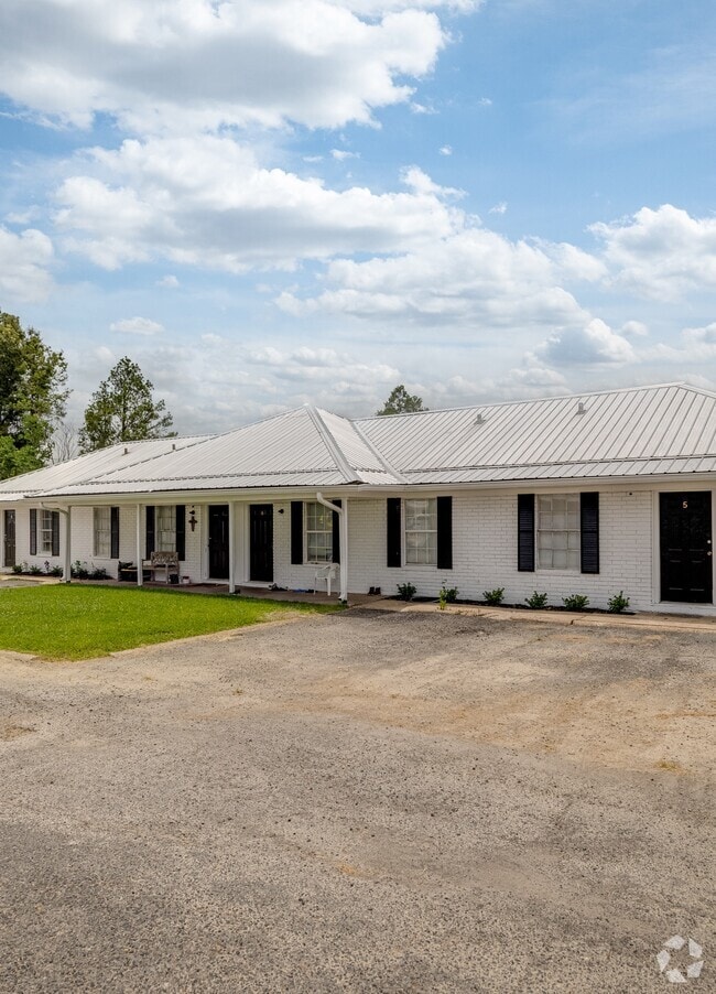 Building Photo - Savoy apartments