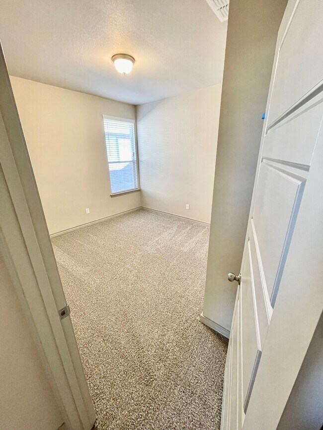 Building Photo - 7017 22nd St