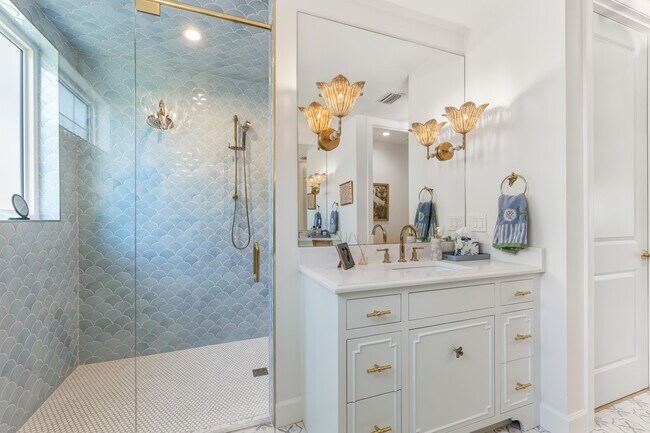 Building Photo - 1874 18th St