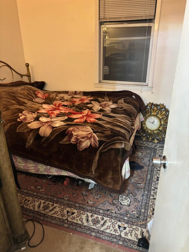 Building Photo - 109 Centre Ave