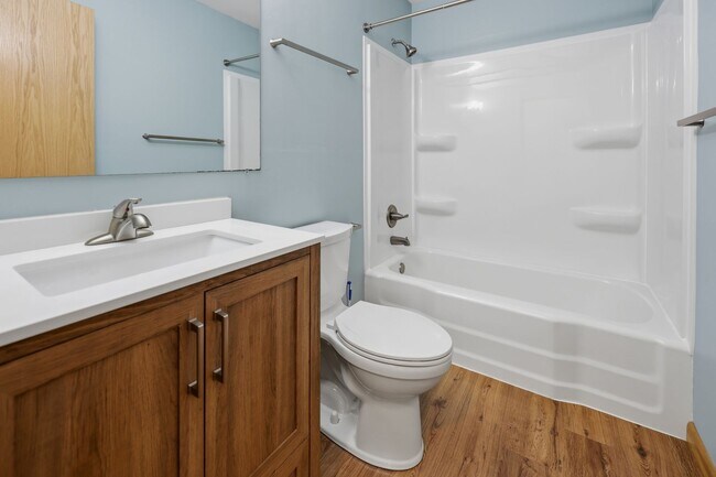 Building Photo - 3 Bedroom 1 Bath Home in St. Joseph!