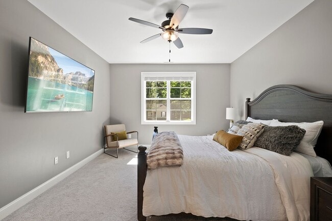 Building Photo - Charming Modern Farmhouse with 3 Bedrooms ...