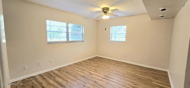 Building Photo - 4390 Herschel St