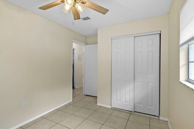Building Photo - Newly remodeled 2 bedroom, 1 bath in Kissi...