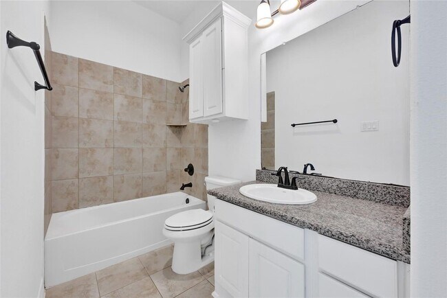 Building Photo - 27915 Genesis Manor Ln