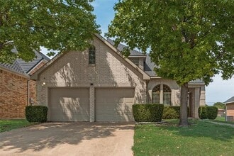 Building Photo - 2047 Chevella Dr
