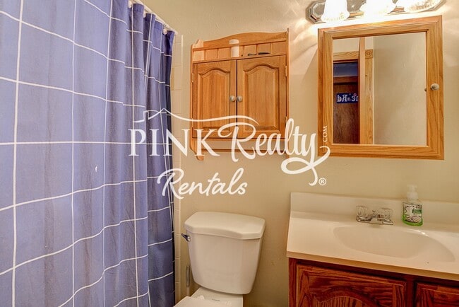 Building Photo - 1716 Wooten Rd