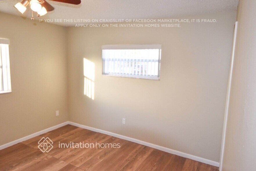 Building Photo - 11123 Landsman St