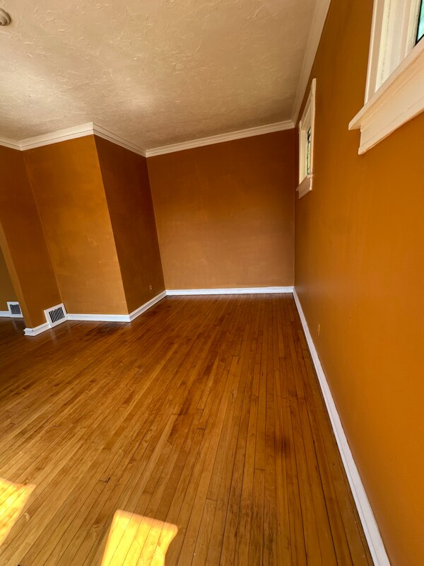Building Photo - 2816 N Fratney St