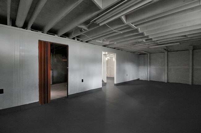 Building Photo - 2138 Sprucefield Dr