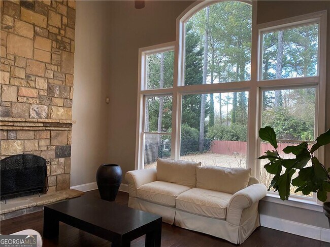 Building Photo - 1602 Chadwick Ridge Dr NW