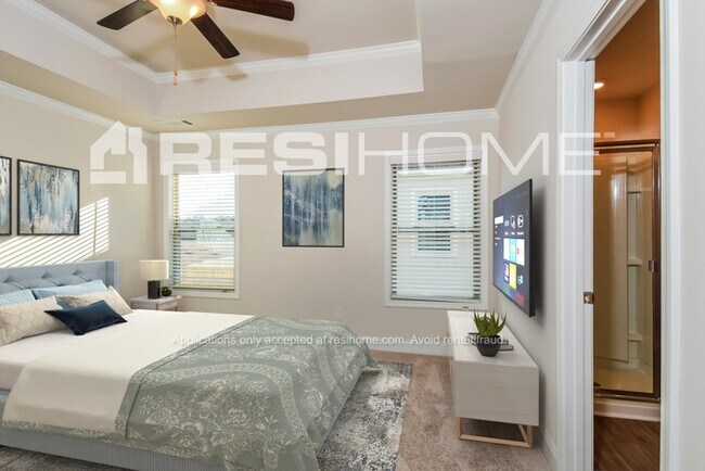 Building Photo - 1005 Tranquil Gdns Pl