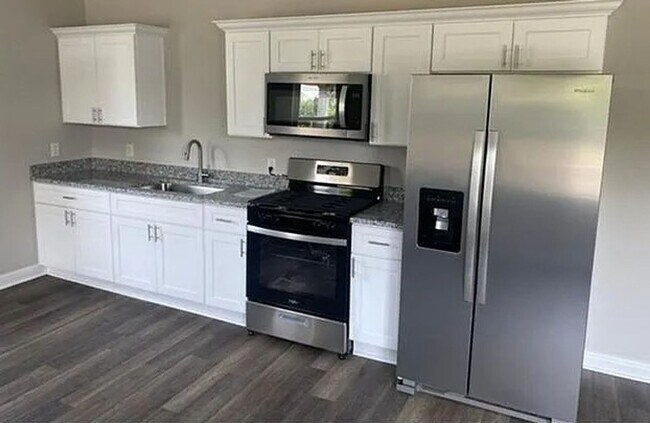 Building Photo - West Winchester Duplex