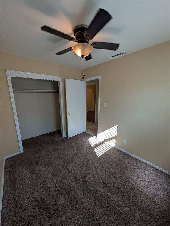 Building Photo - 1404 Heather Ln