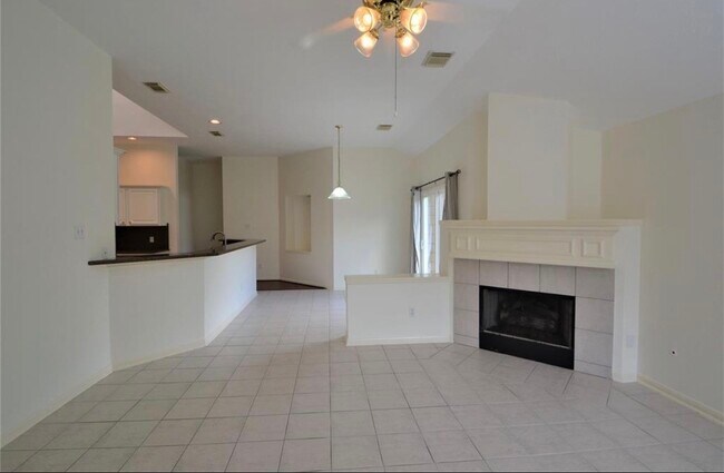 Building Photo - 1219 Cambrian Park Ct
