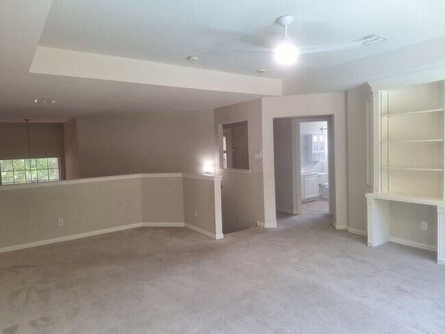Building Photo - 5BR Fannin Farms Home with Dual Primary Suites & Pool