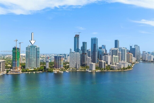 Building Photo - 1643 Brickell Ave