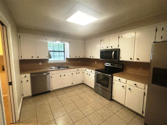 Building Photo - Benton La 3 bed home for lease | Benton LA...