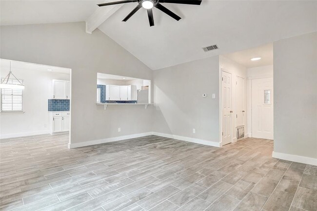 Building Photo - 12601 Mixson Dr