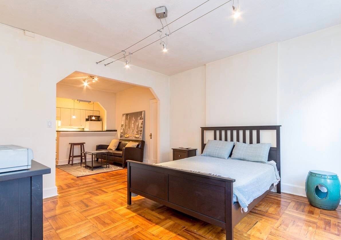 Large Studio - Unit 5B - 405 E 61st St