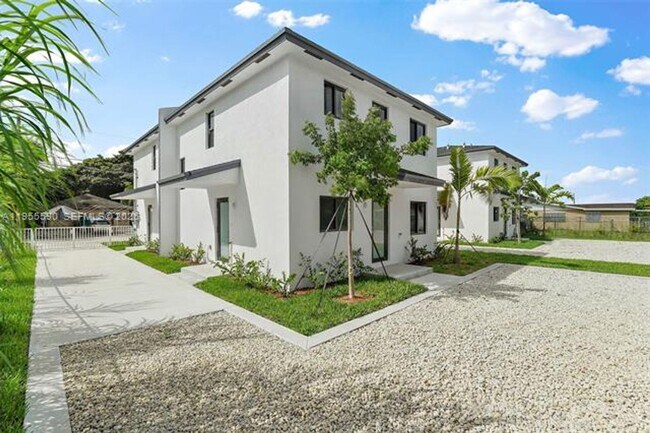 Building Photo - 11935 SW 217th St