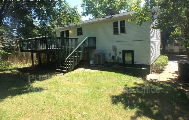 Building Photo - 8115 Bald Ridge Dr