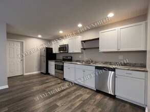 Building Photo - 2095 Breckenridge Rd