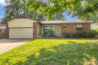 Building Photo - 1809 S Birch Ave