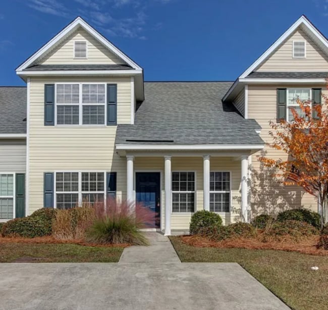 Building Photo - 120 Cromer St