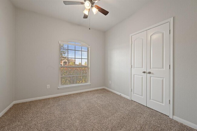 Building Photo - 19717 Per Lange Pass