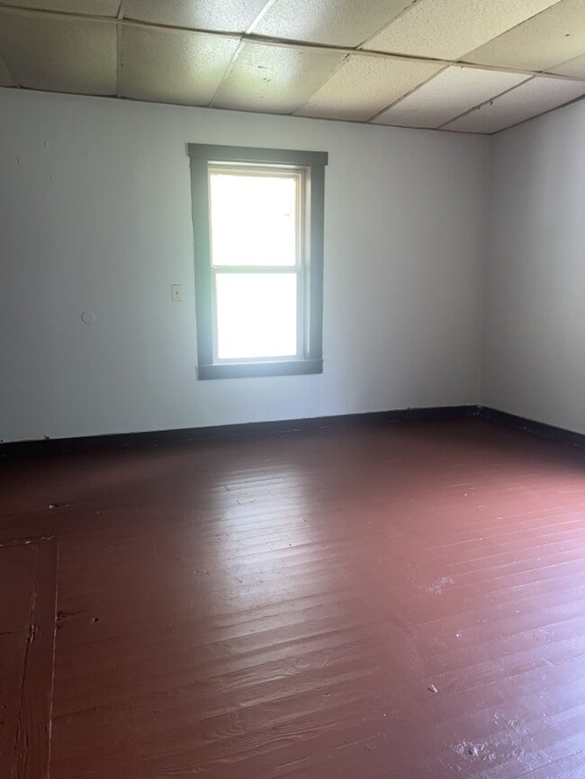 Building Photo - Laurens Home for Rent