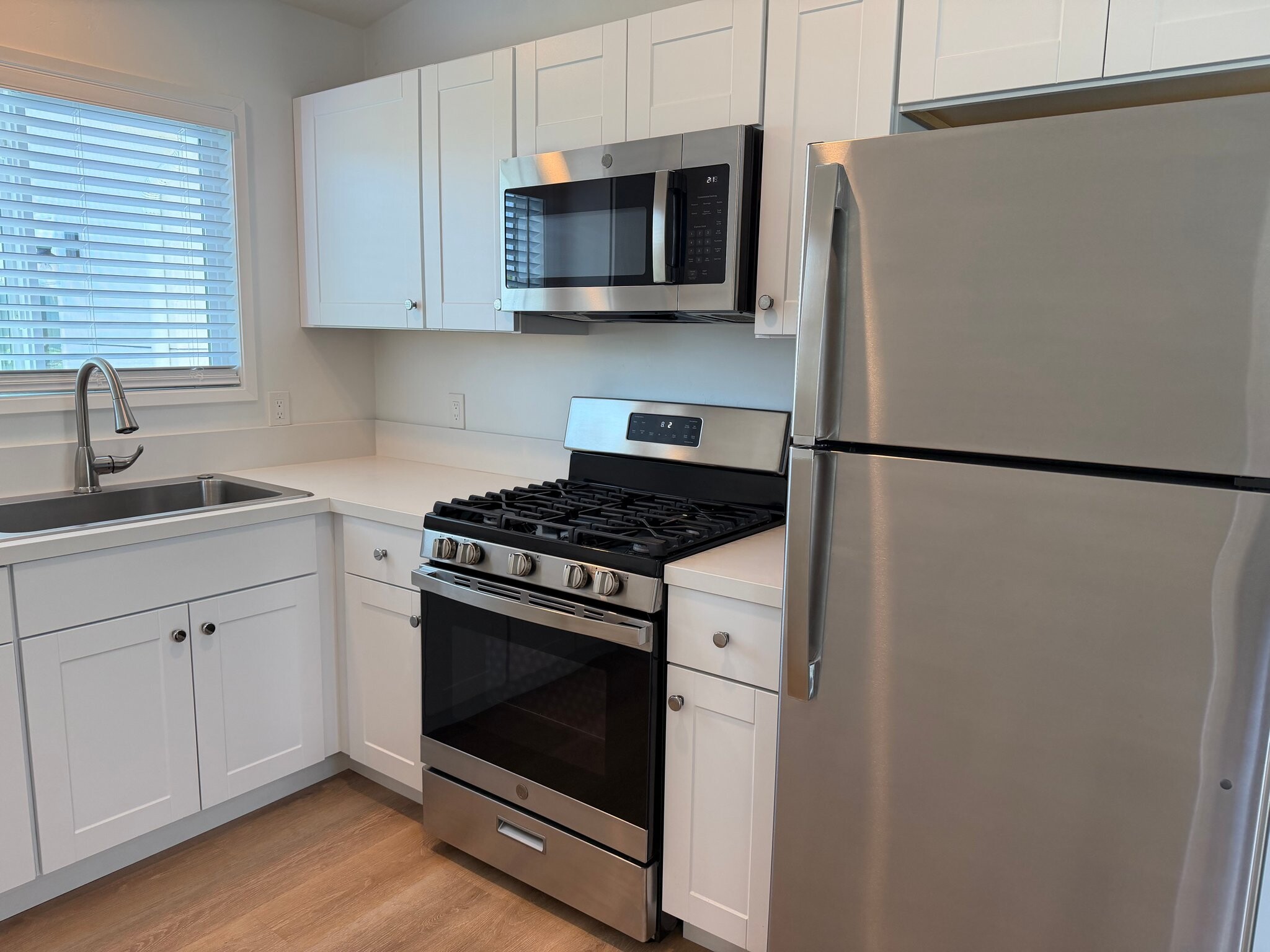 Building Photo - 3273 Chicago St