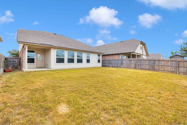 Building Photo - Beautiful 5-Bedroom Home for Rent in Valley Ranch!