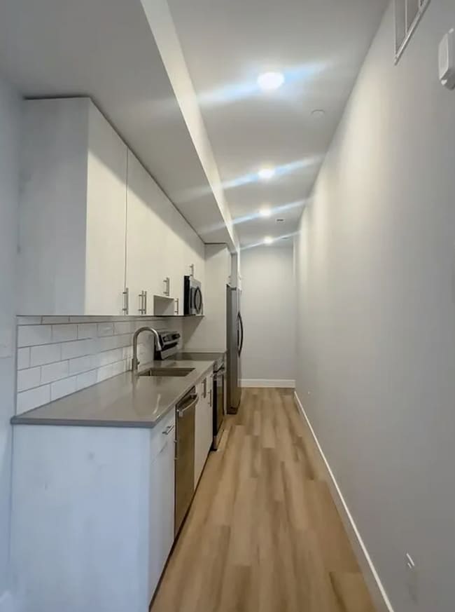 Building Photo - 3259 N 13th St